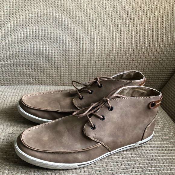 Kenneth Cole Unlisted Men\'s Drop Ur Anchor Chukka main image 8